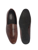 men tan textured ethnic round toe juttis and mojaris for wedding|party slip-on|traditional kurtas shoes|festive shoes