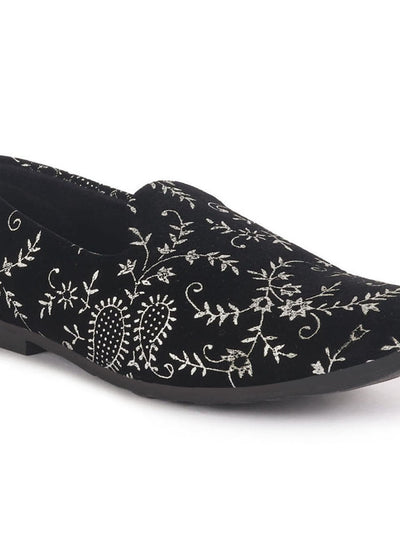 Men Black Floral Embroidered Velvet Ethnic Sip On Loafers for Wedding|Slip On Shoes|Festive Kurta Slip On Shoes