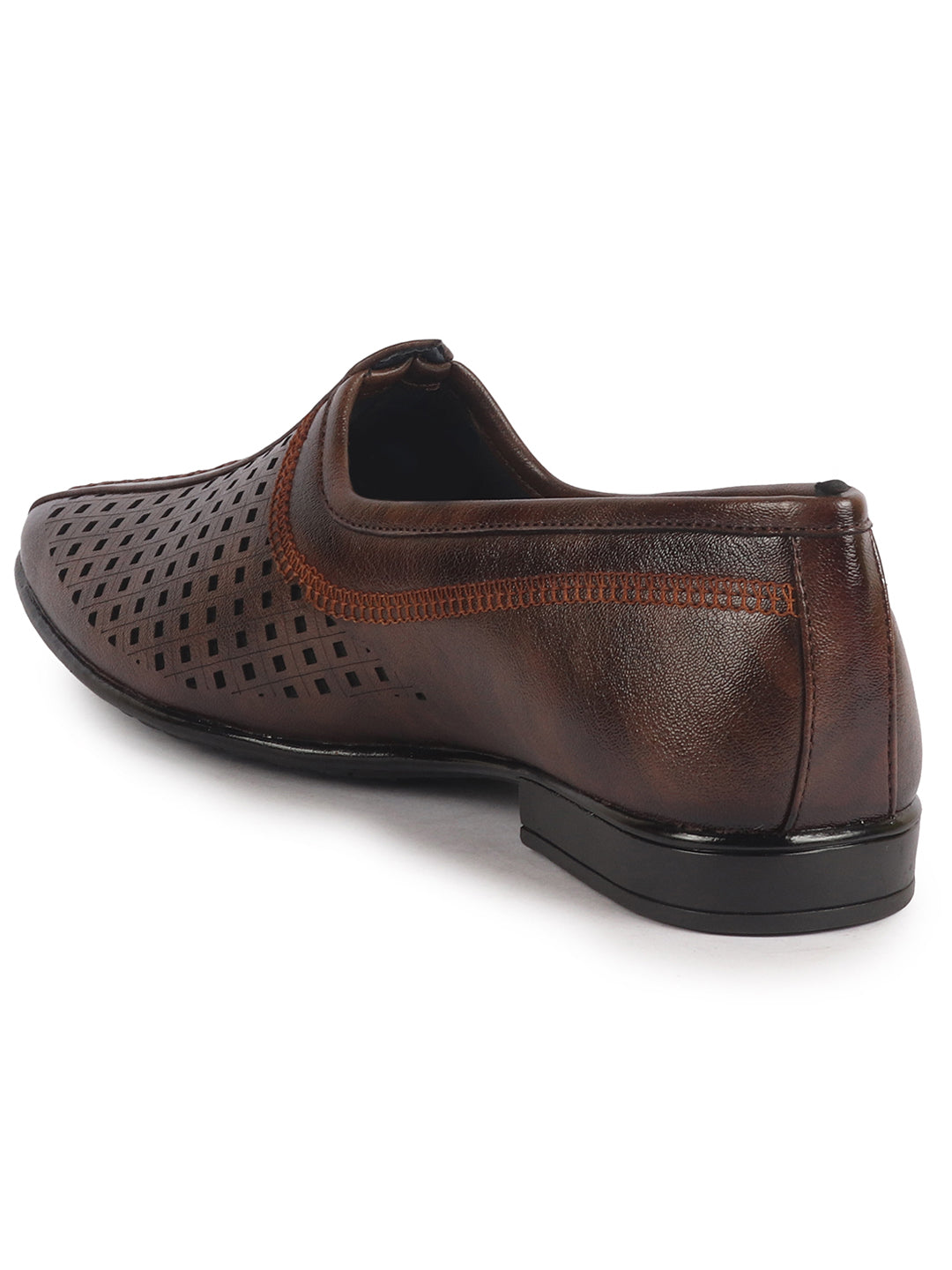 traditional shoes for men
