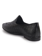 ethnic footwear for men
