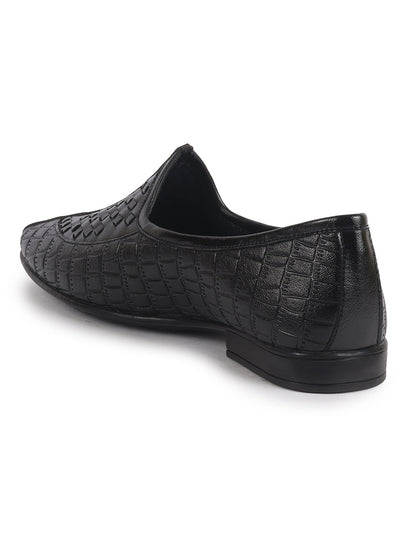 ethnic footwear for men