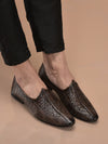 traditional shoes for men
