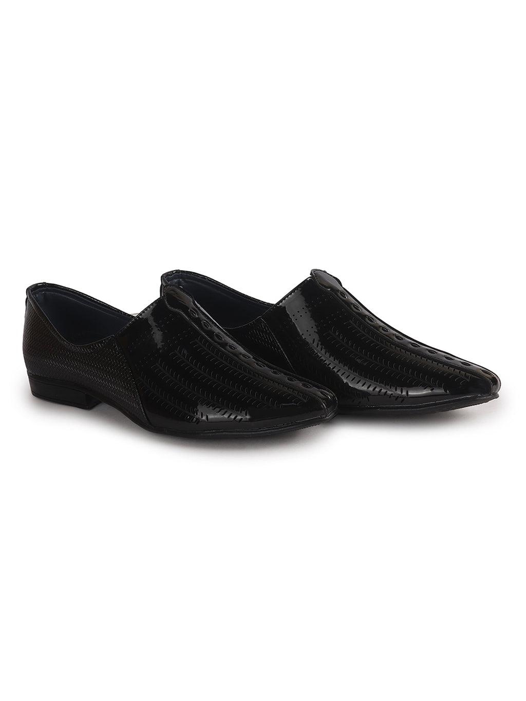 Men Black Textured Ethnic Round Toe Juttis and Mojaris for Wedding|Party Slip-On|Traditional Kurtas Shoes|Festive Shoes