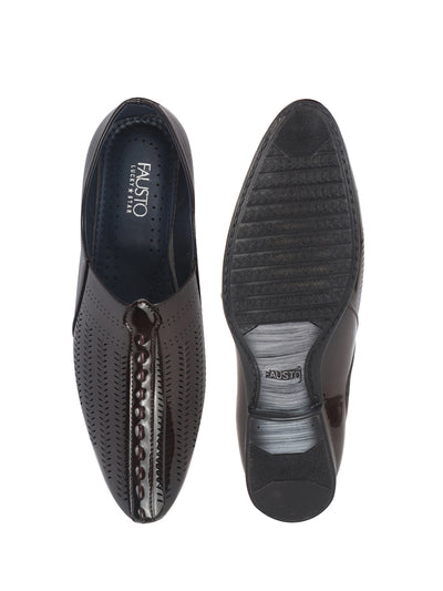 Men Brown Textured Ethnic Round Toe Juttis and Mojaris for Wedding|Party Slip-On|Traditional Kurtas Shoes|Festive Shoes