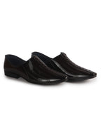 Men Brown Textured Ethnic Round Toe Juttis and Mojaris for Wedding|Party Slip-On|Traditional Kurtas Shoes|Festive Shoes