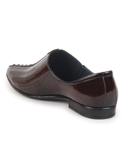 Men Tan Textured Ethnic Round Toe Juttis and Mojaris for Wedding|Party Slip-On|Traditional Kurtas Shoes|Festive Shoes