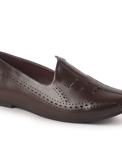 ethnic footwear for men