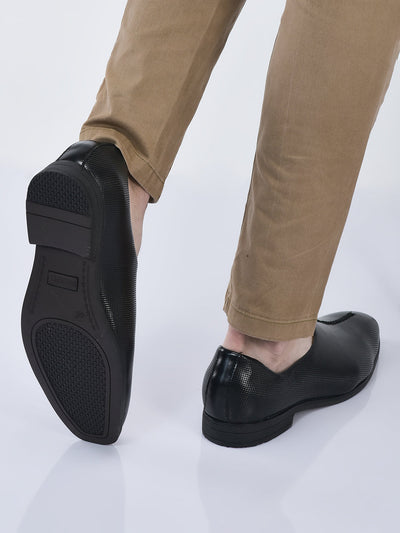 men black ethnic wedding juttis and mojaris for traditional sherwani|perforated evening party stitched slip-on shoes|formal office shoes with cushioned insole