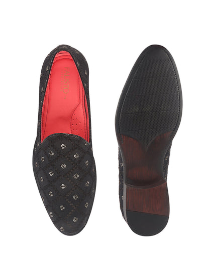 ethnic footwear for men