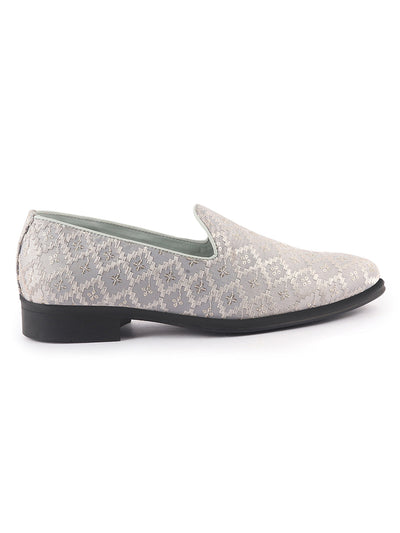 ethnic sandals for men