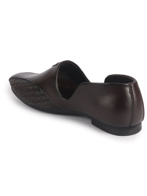 ethnic sandals for men