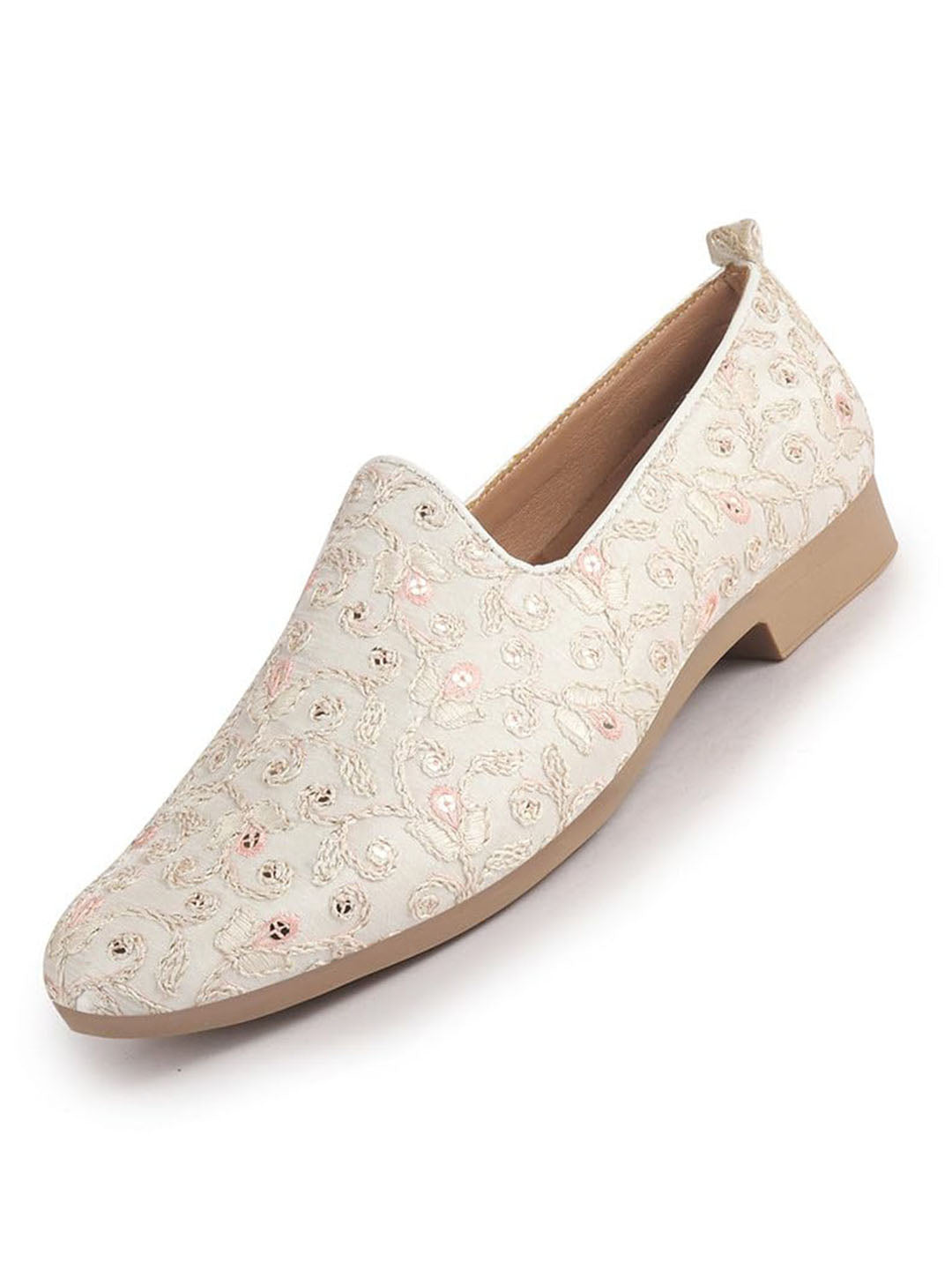traditional shoes for men
