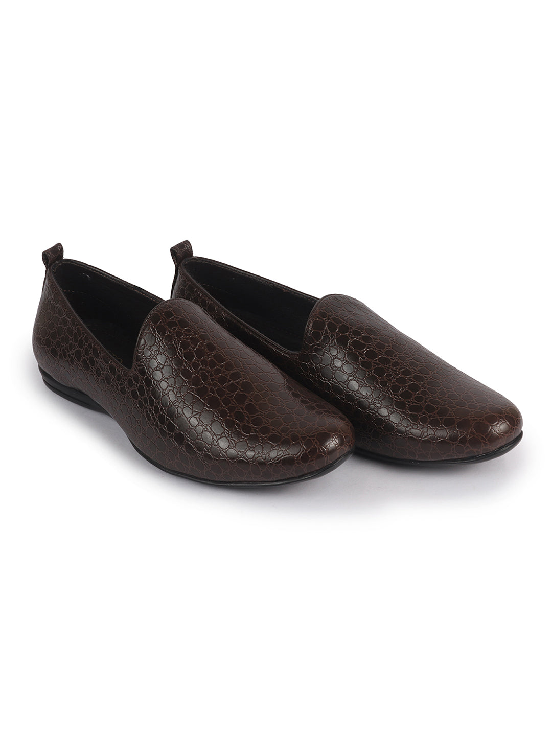 traditional hand stitched khussa