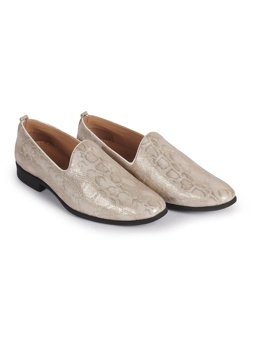 cushioned comfort sole footwear