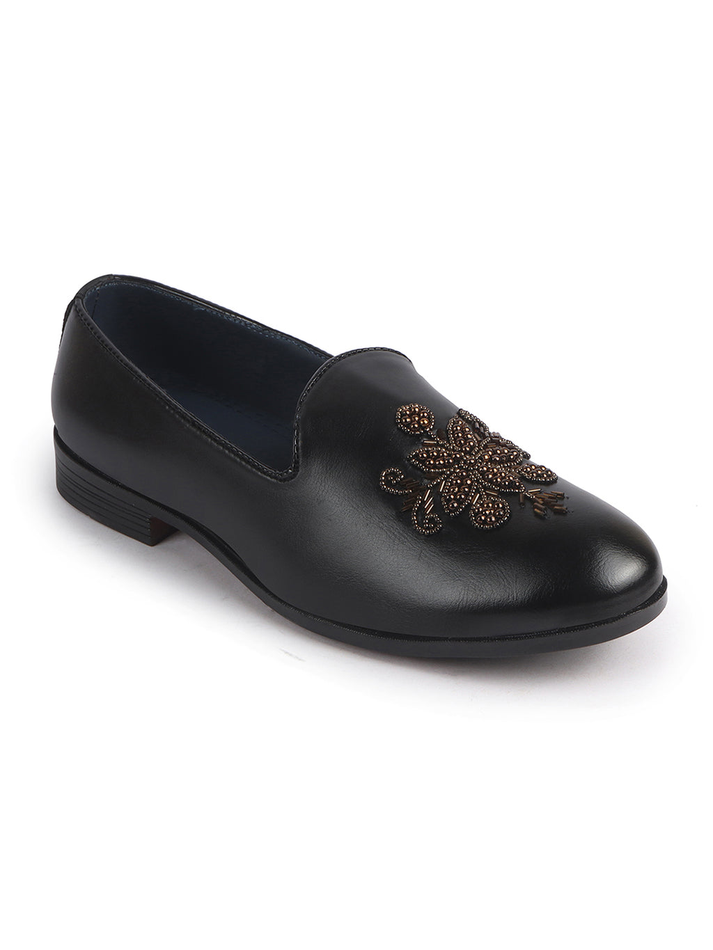 traditional footwear men