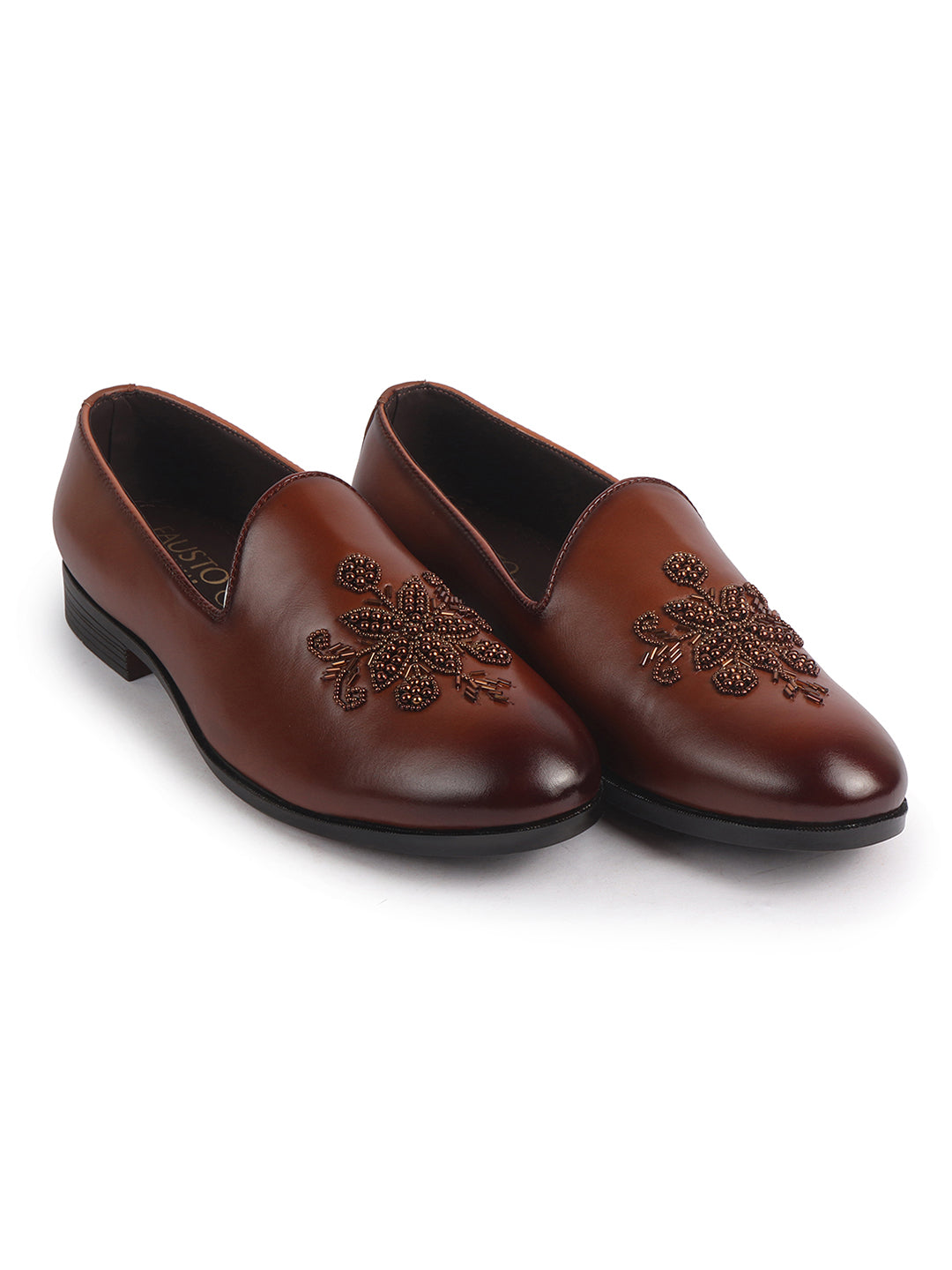 traditional footwear men