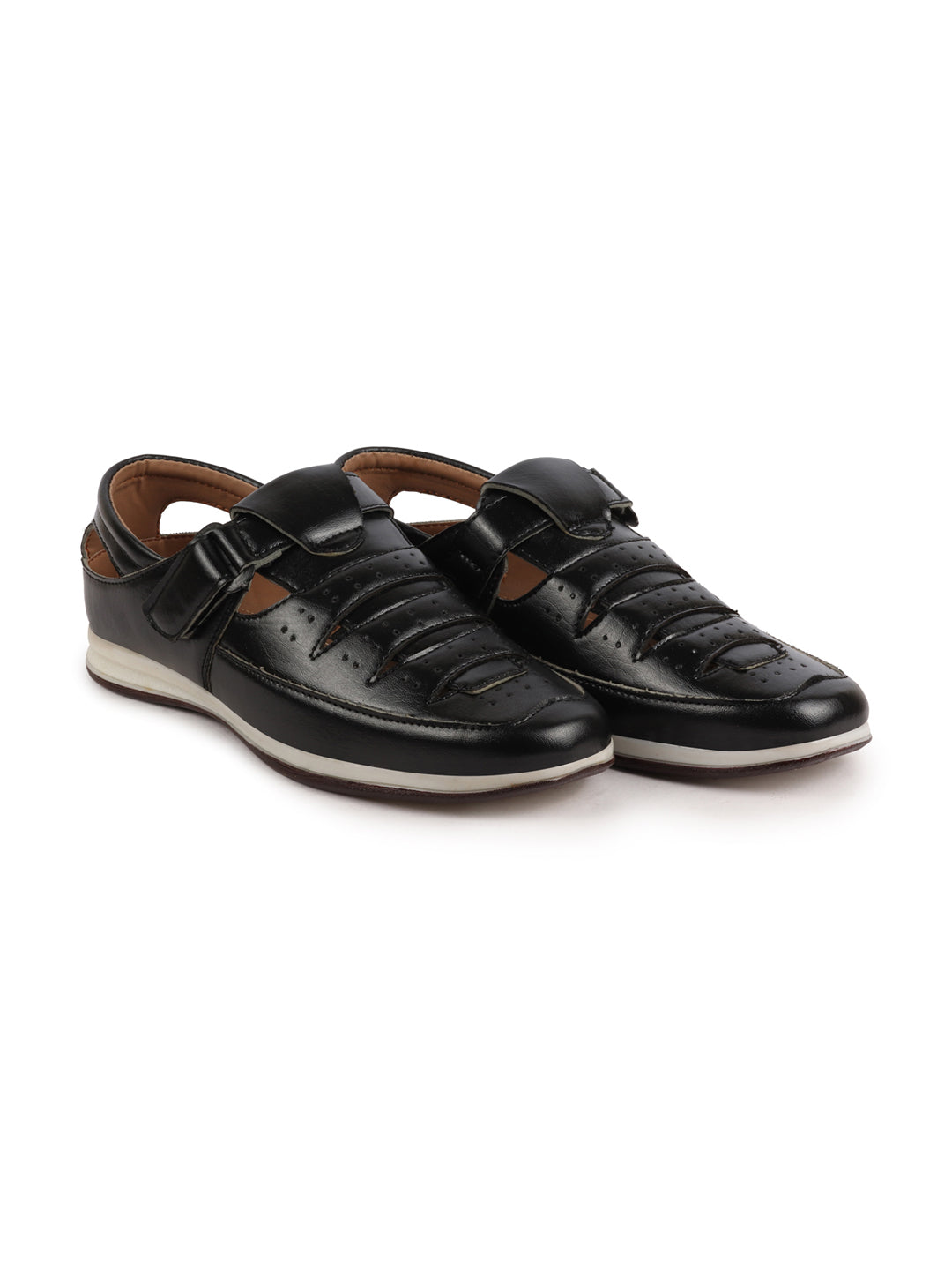 buckle sandal