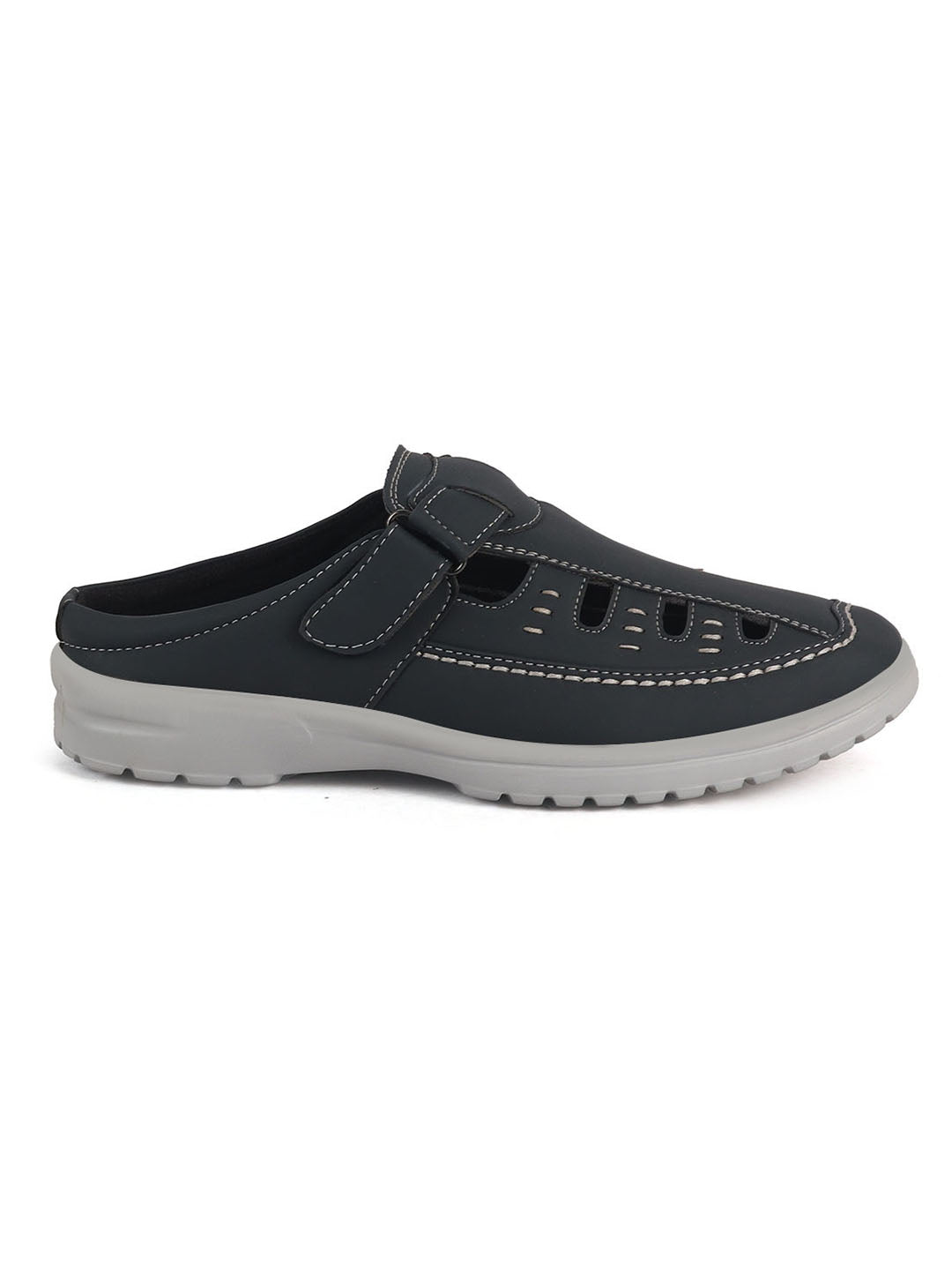 flexible sole trekking sandals