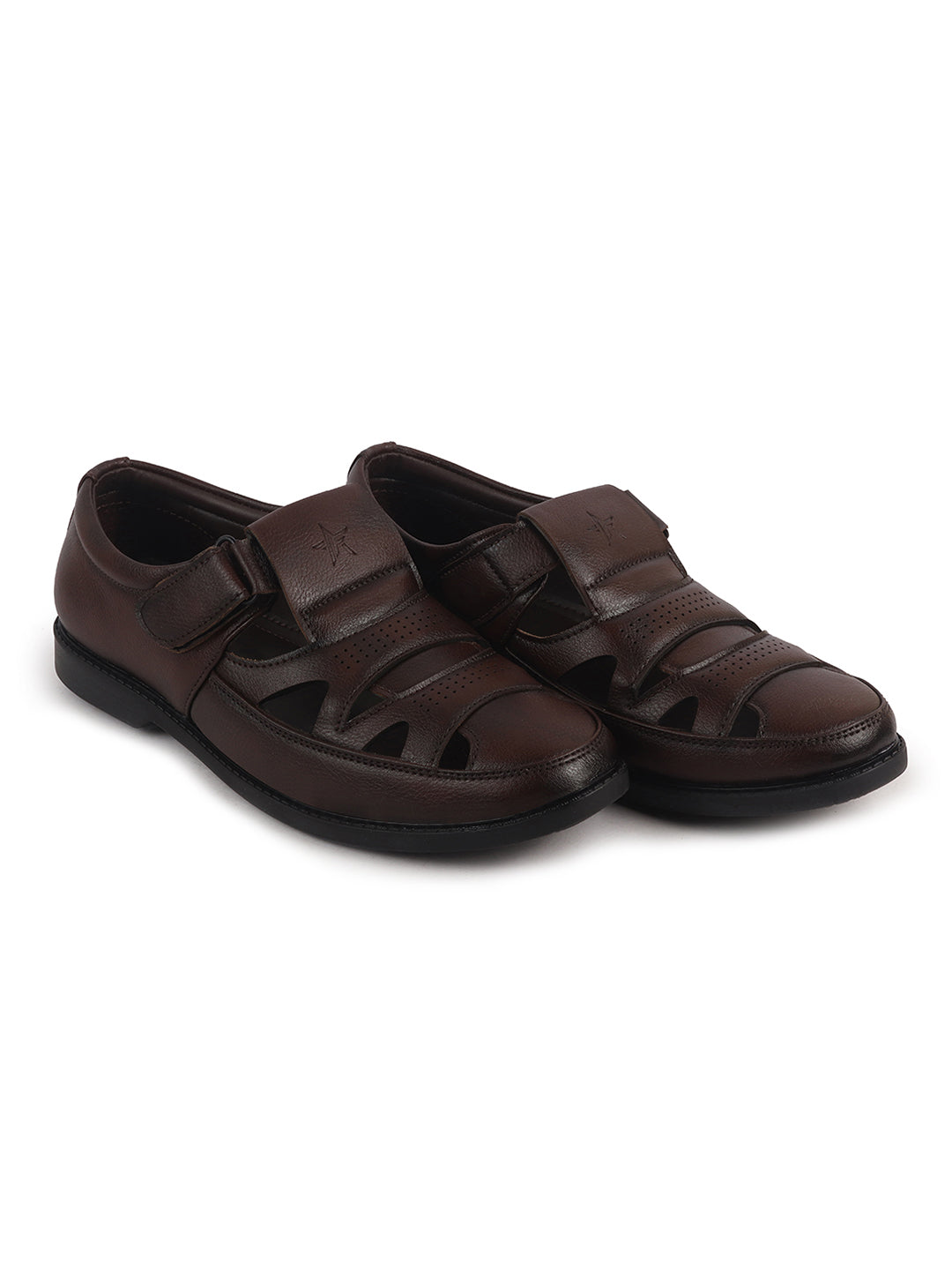 padded collar walking shoes