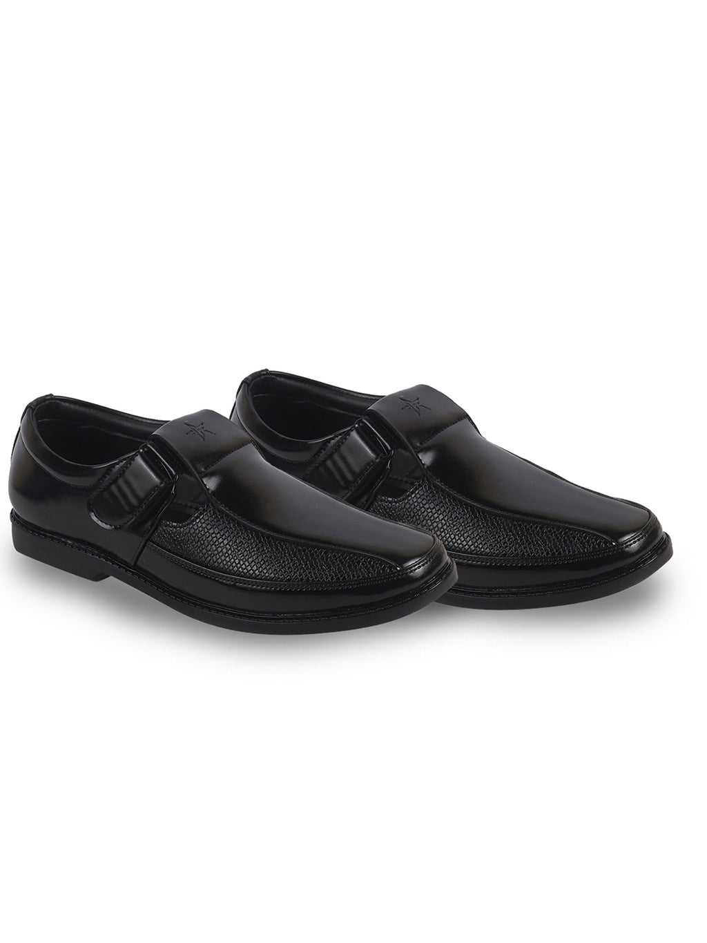 padded collar walking shoes