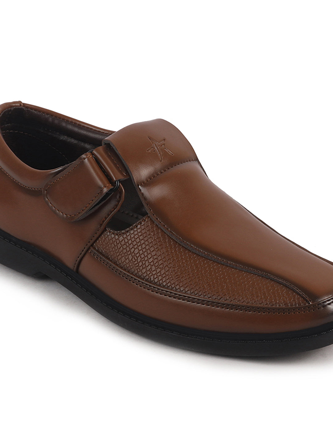 padded collar walking shoes