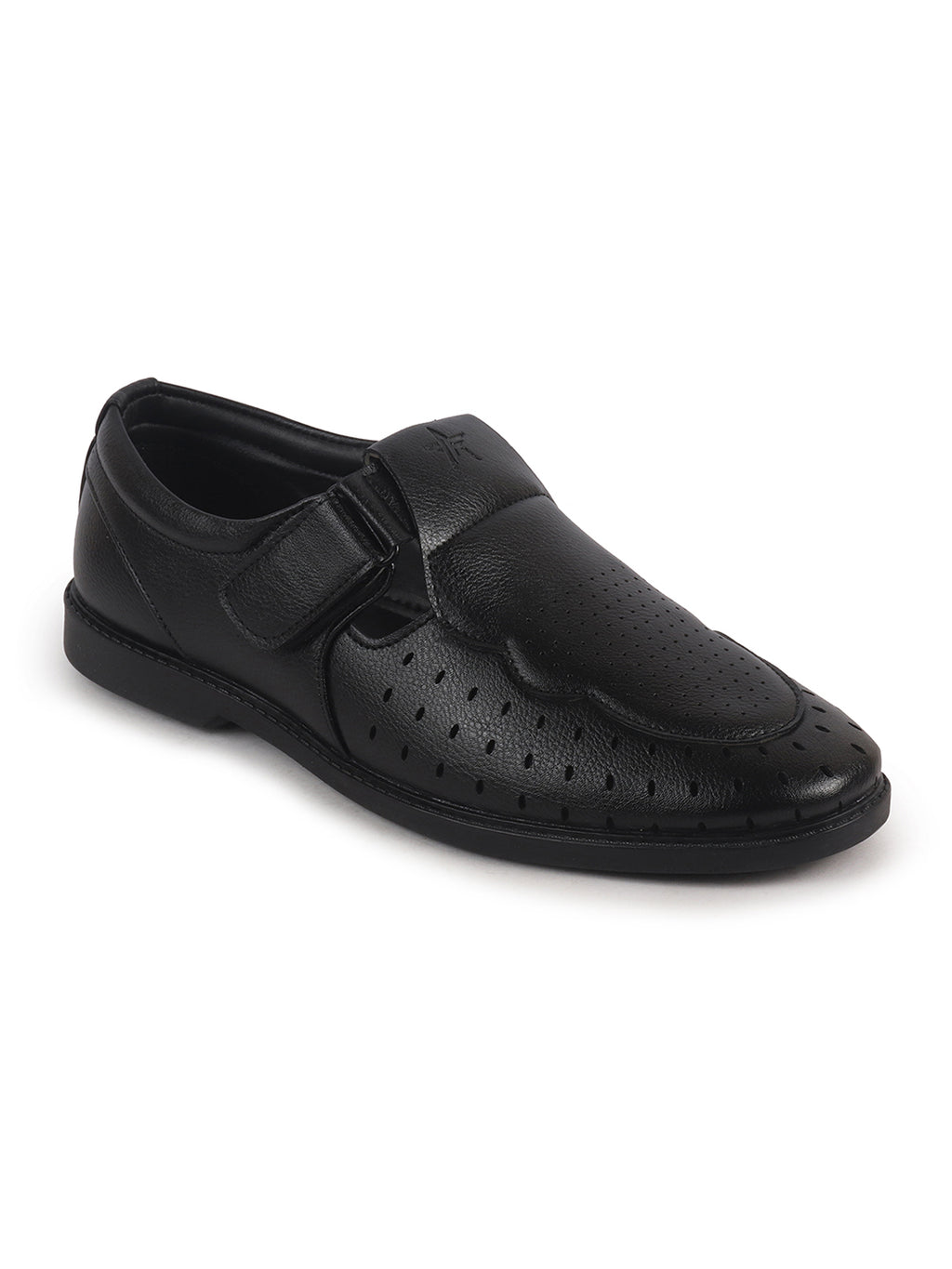 closed toe sandals