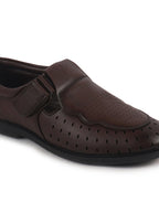 padded collar walking shoes