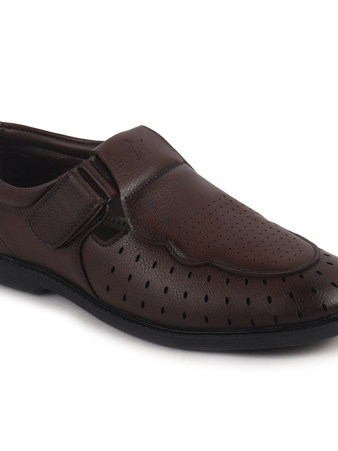 padded collar walking shoes