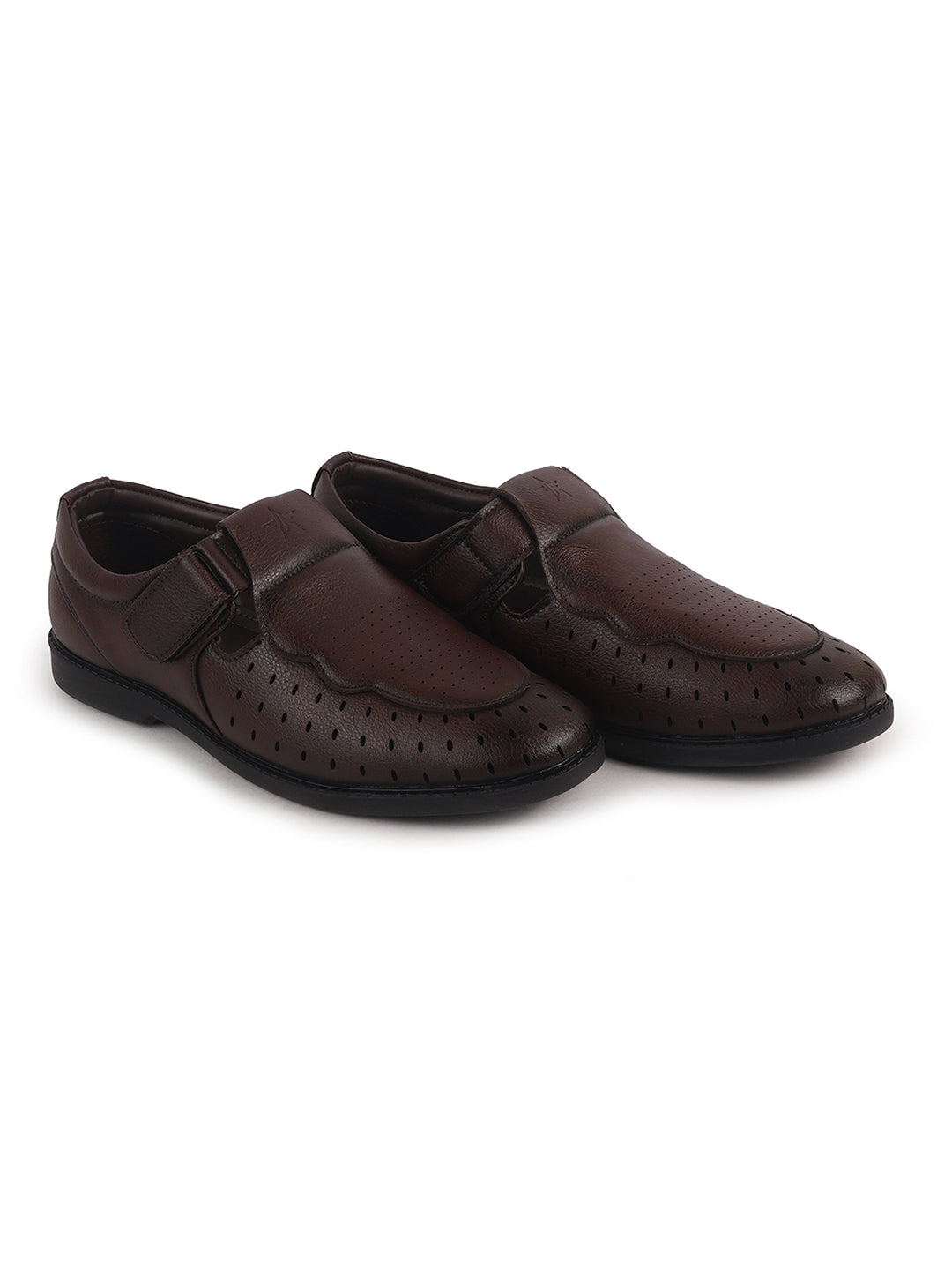 padded collar walking shoes