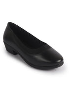 elegant round toe daily wear pumps