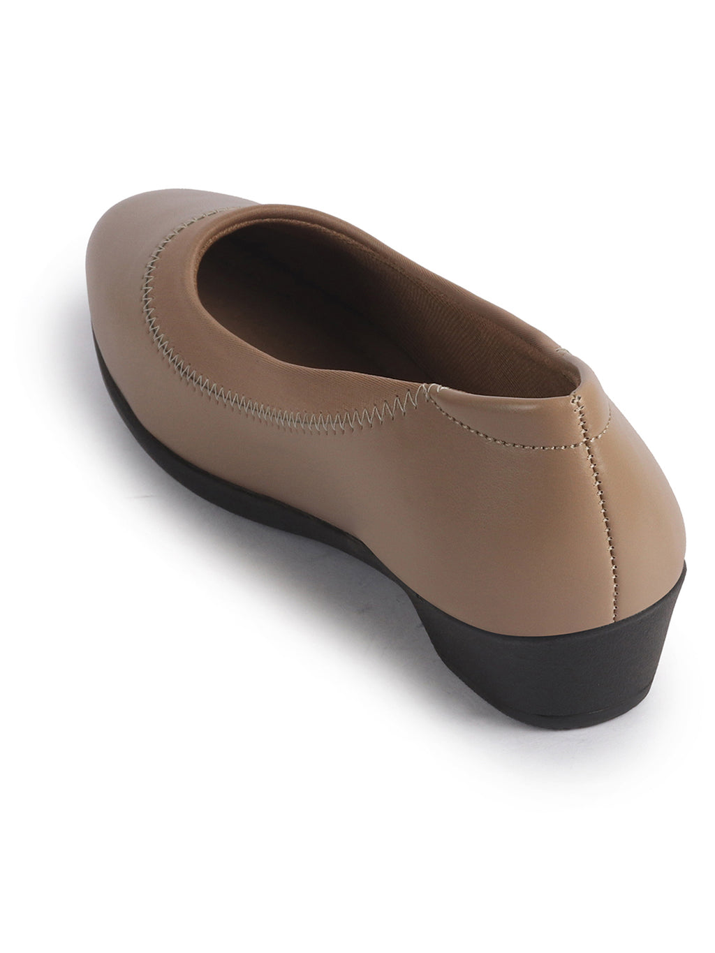 women low heel pumps