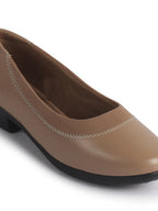 women business casual work pumps