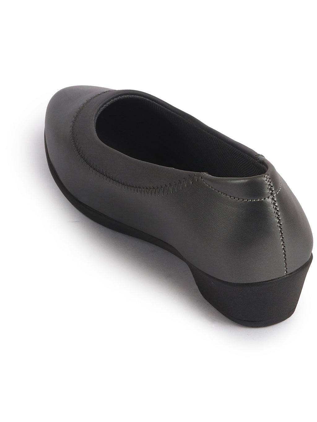 women low heel pumps