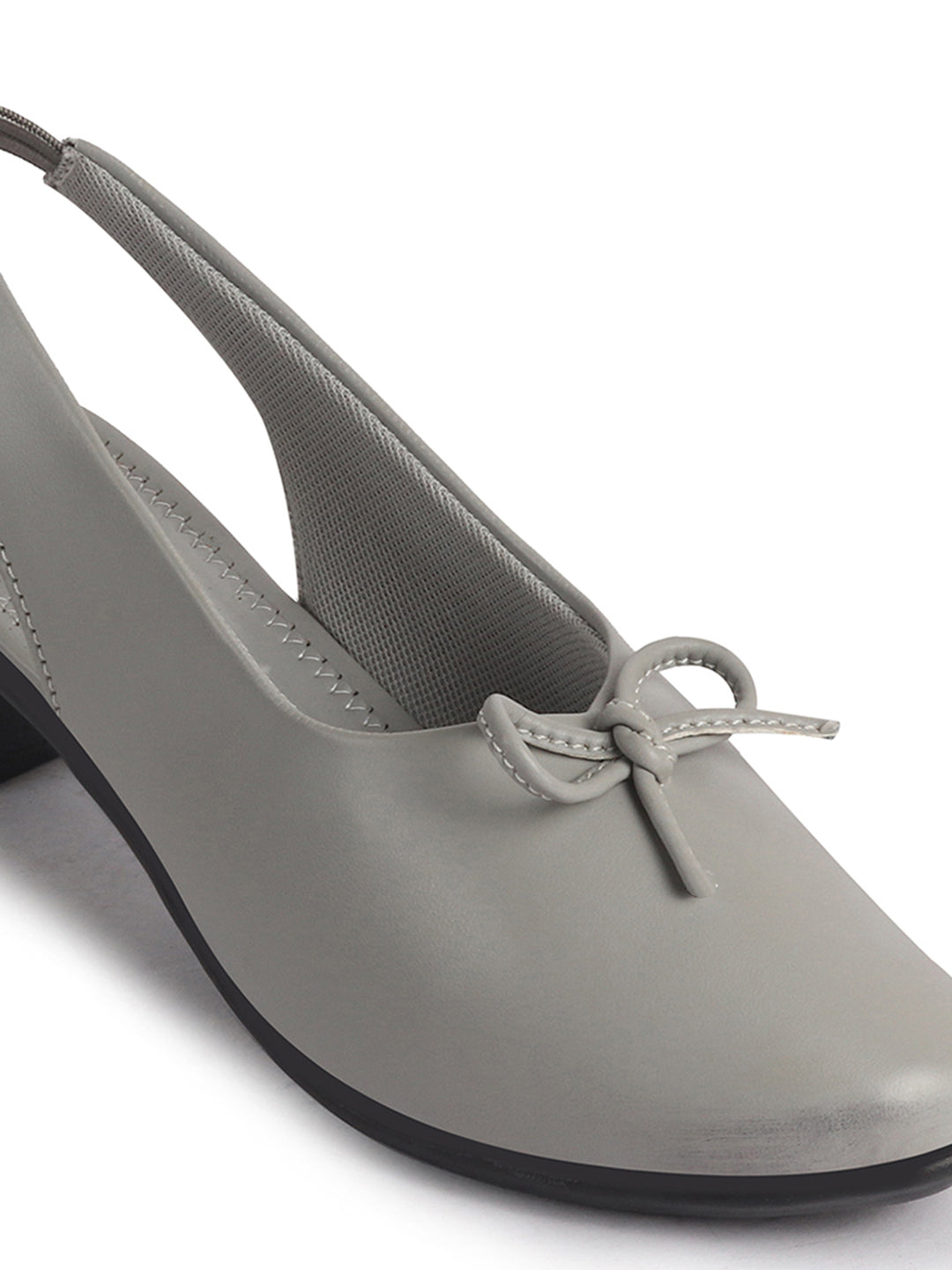 elegant round toe daily wear pumps