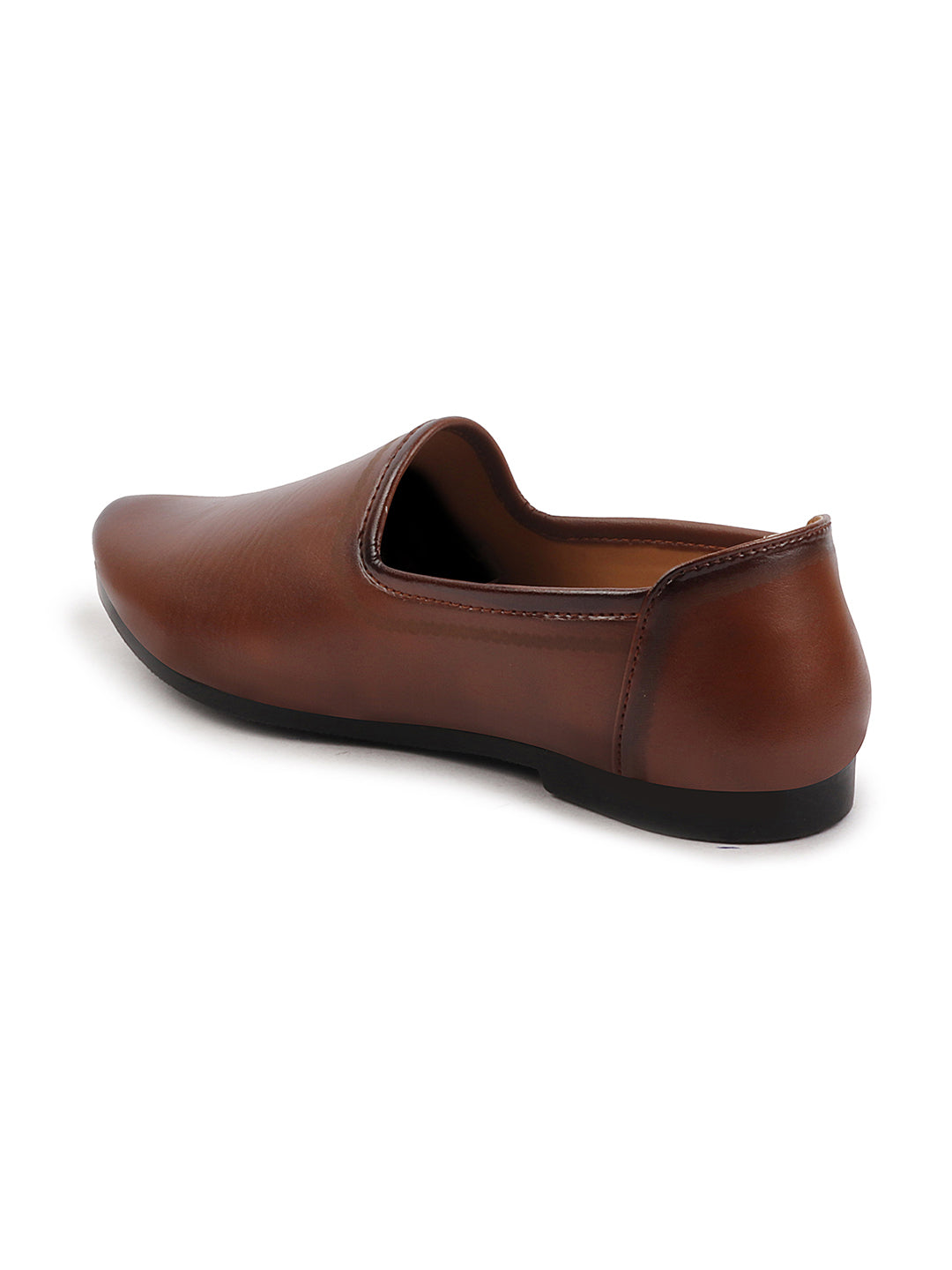 Shop Men Tan Ethnic Slip-On Lightweight Jutis & Mojaris Online.