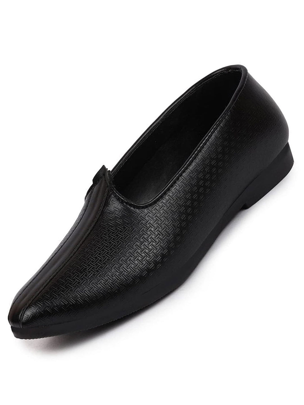 Shop Men Ethnic Black Slip On Juttis and Mojaris Online.