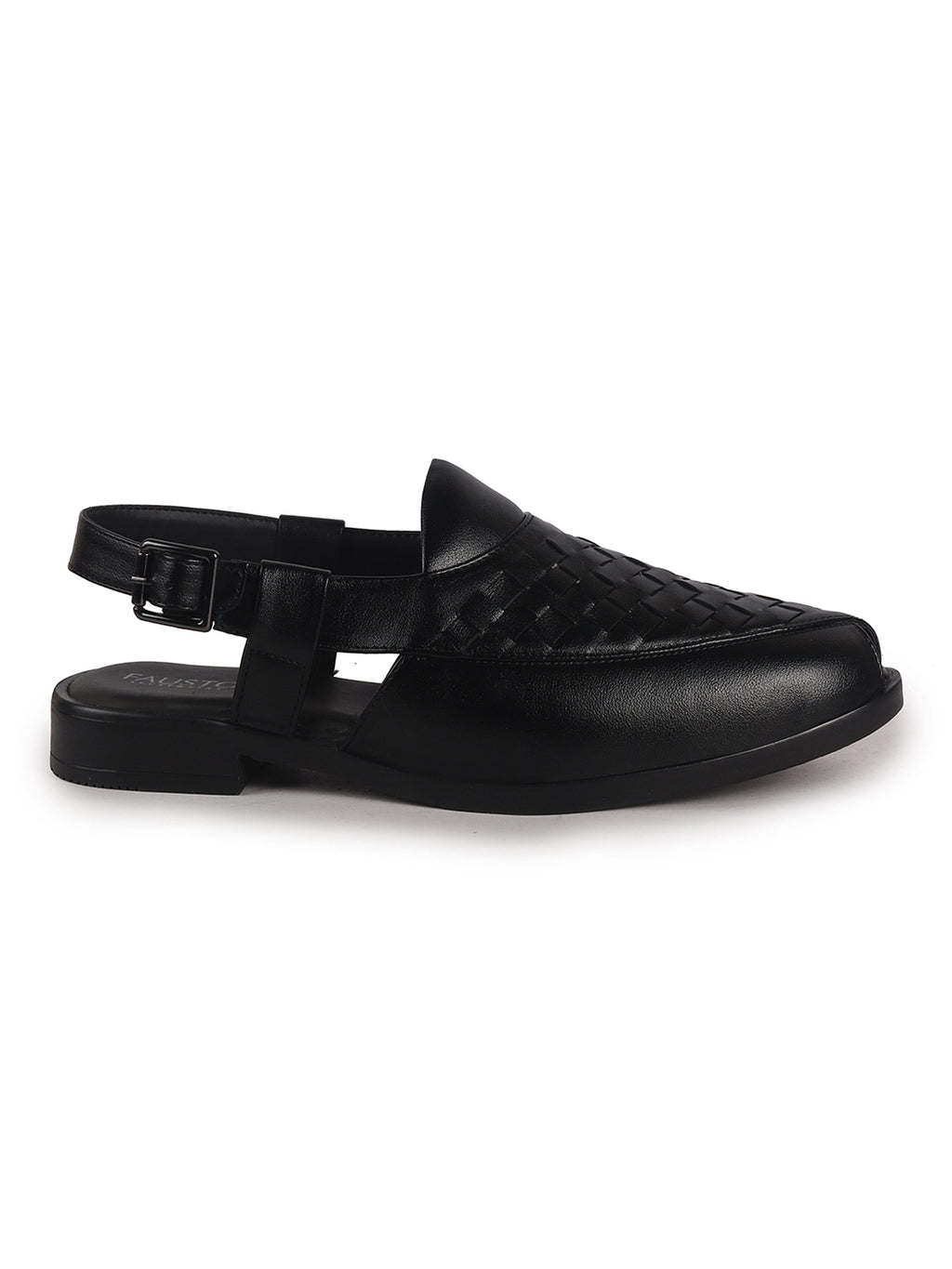 men slip on peshawari chappal
