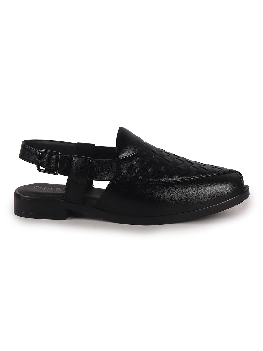 men slip on peshawari chappal