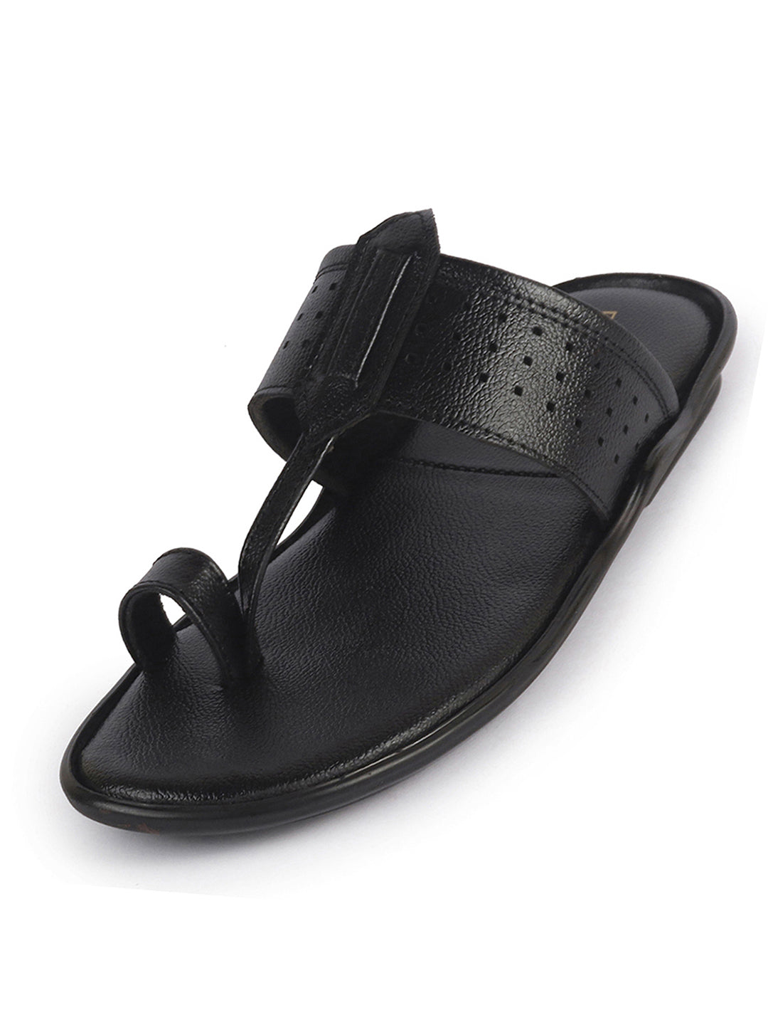 trending kolhapuri slippers men