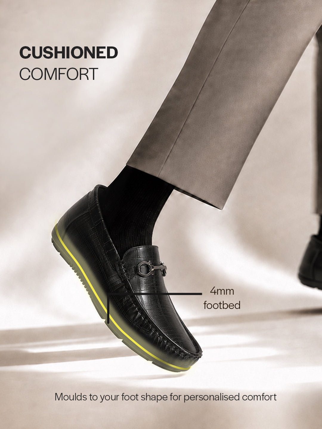 men textured driving loafers