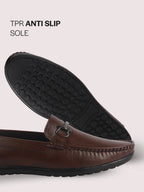 men dark textured bit loafers