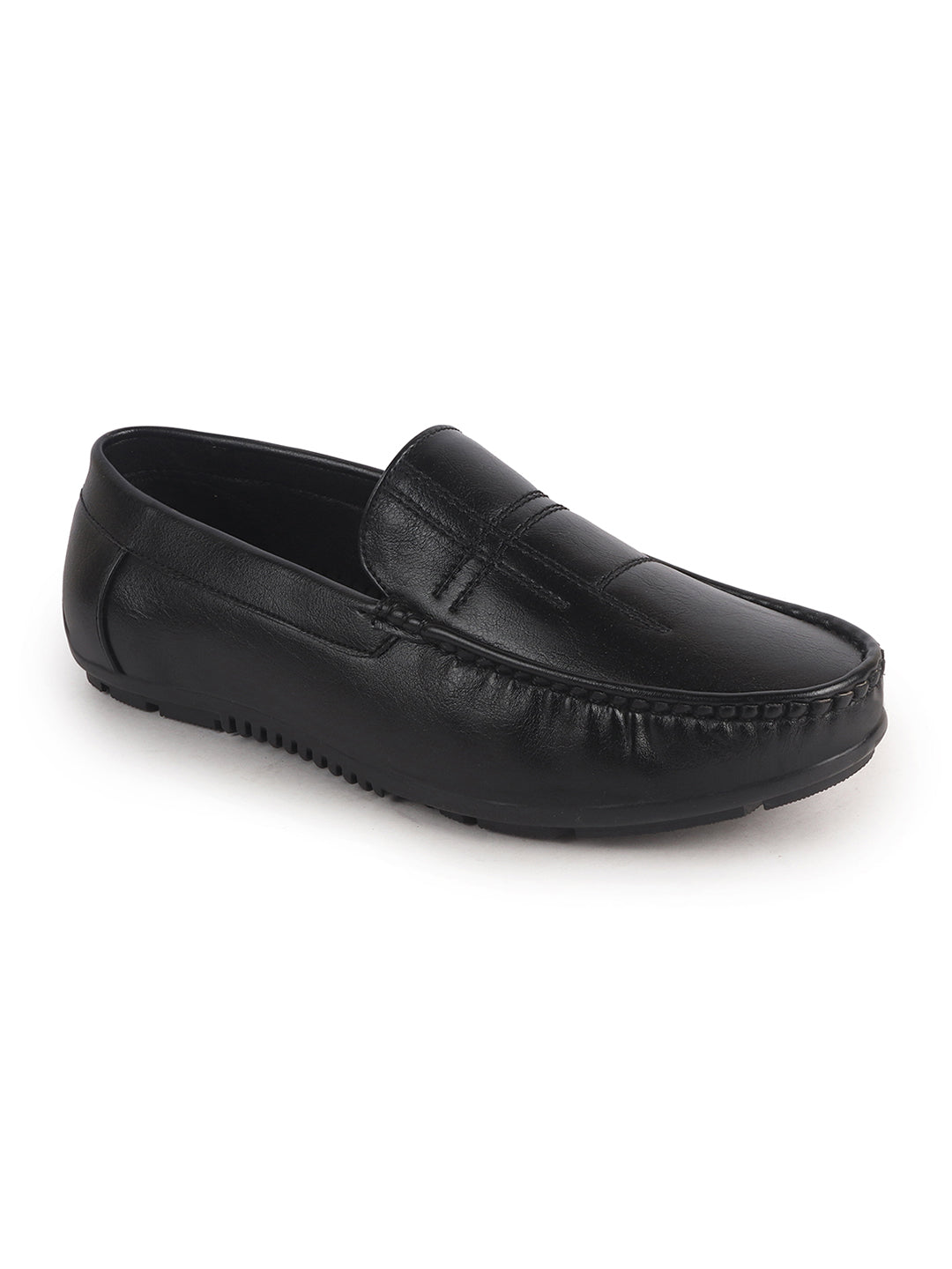 casual cross stitched moccasins men