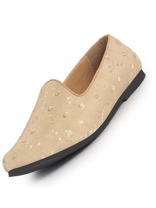 ethnic sandals for men
