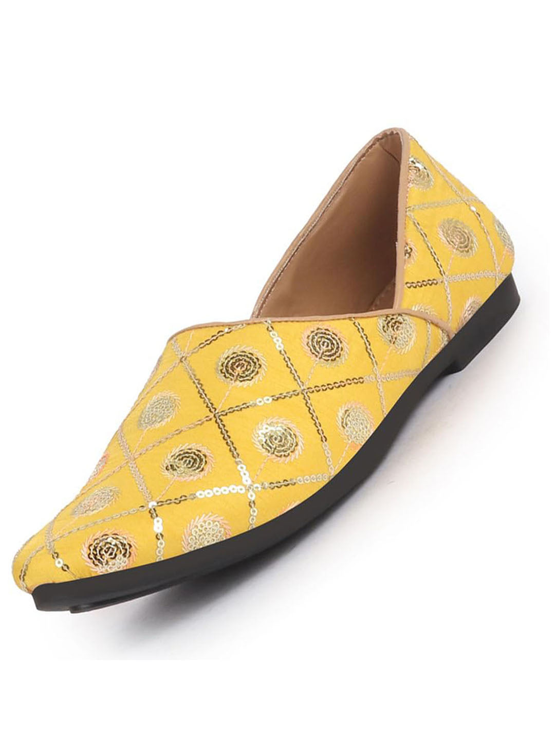 traditional shoes for men