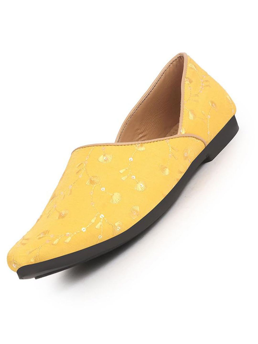 traditional shoes for men