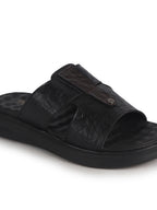 soft cushioned slippers men