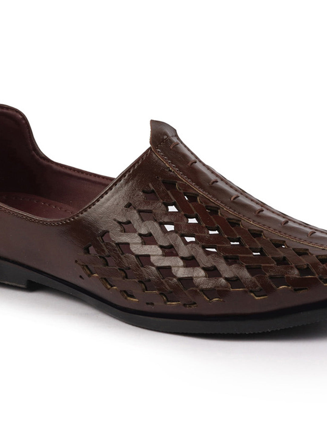 Shop Men Brown Laser Cut Ethnic Punjabi Jalsa Jutti Mojari|Kolhapuri Breathable Jutti For Party|Wedding|Festival Online.
