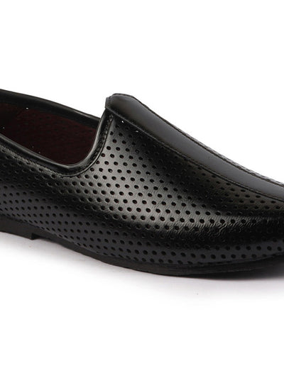 traditional shoes for men