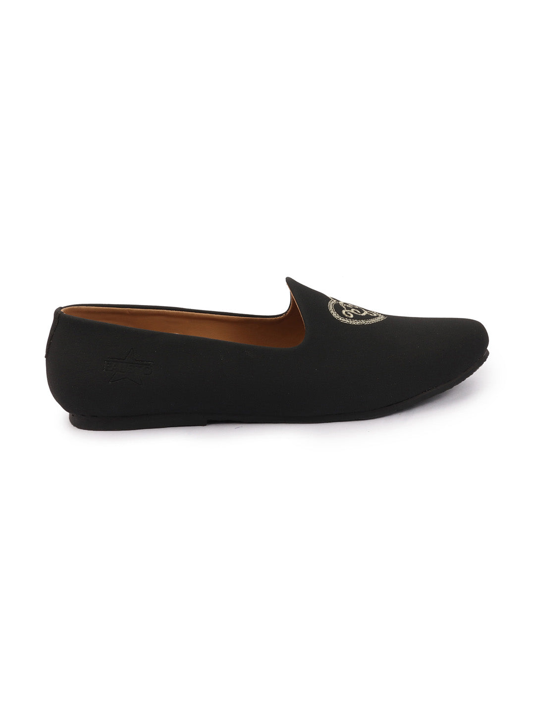 Shop Men Black Traditional Ethnic Embroidered Design Velvet Slip On Juttis & Mojaris For Party|Wedding|Festival Online.