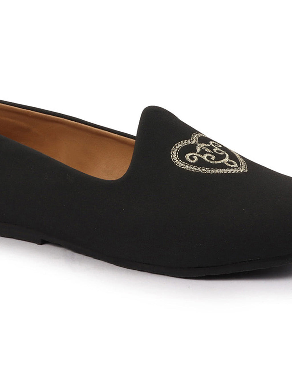 Shop Men Black Traditional Ethnic Embroidered Design Velvet Slip On Juttis & Mojaris For Party|Wedding|Festival Online.